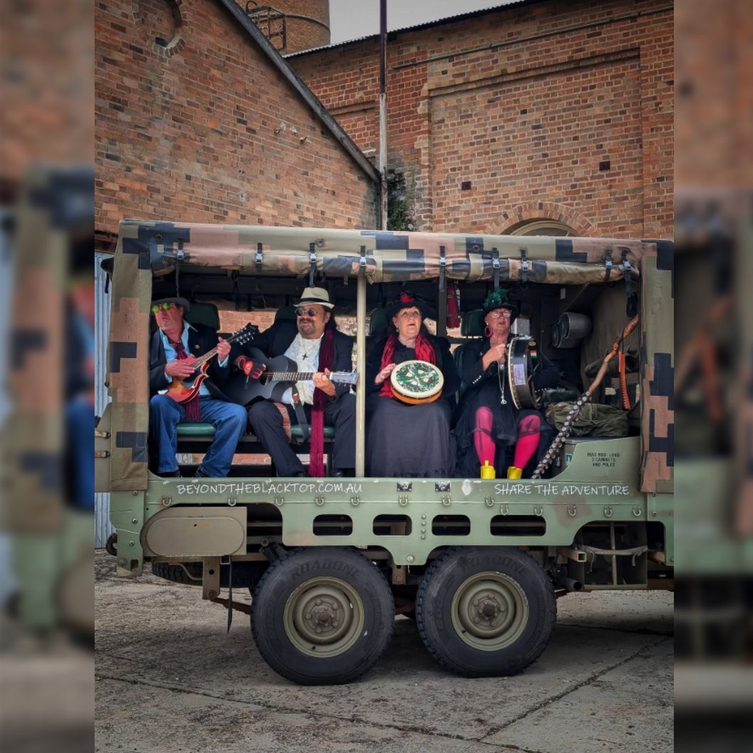 You are currently viewing Stoney Broke Band